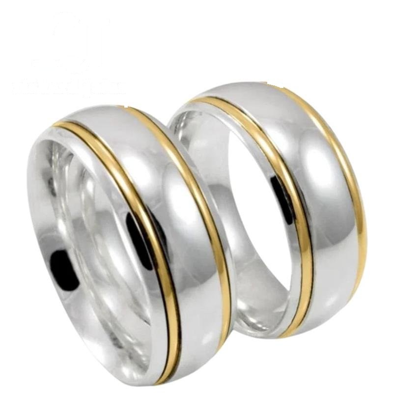 ALIANÇA DE PRATA C/FILETE DE OURO 10KL 8MM*ANATÔMICA ABAULADA