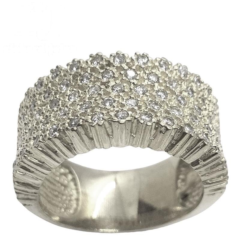 ANEL DE PRATA QUADRADO C/82 PEDRAS DE ZIRCONIA